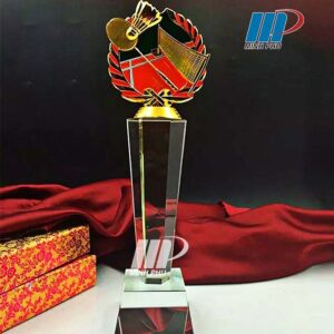 Cúp pha lê cầu lông M-607